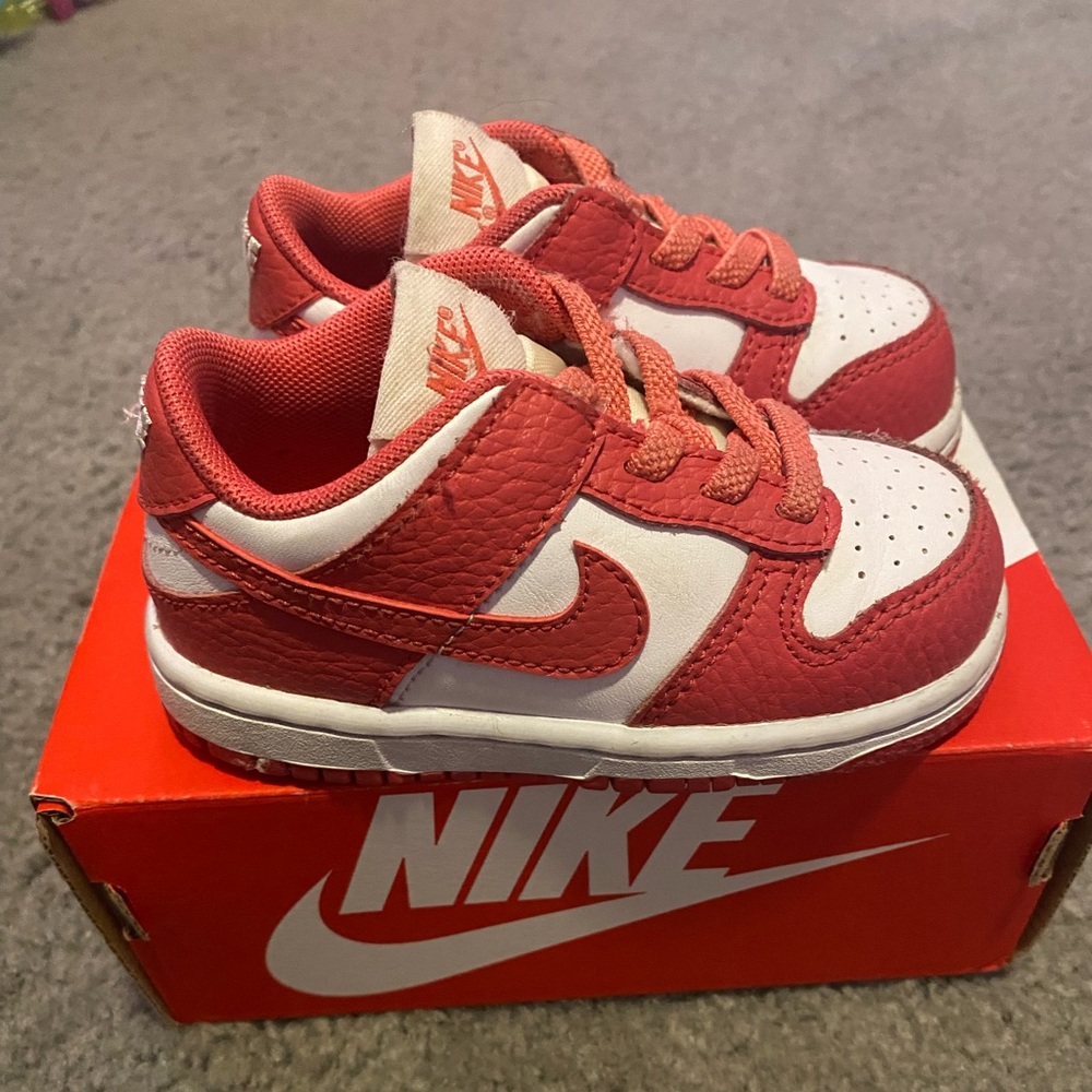 Nike Dunks